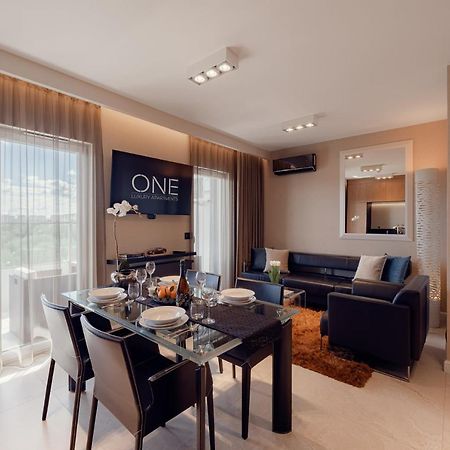 ז'שוב One Luxury Apartments מראה חיצוני תמונה